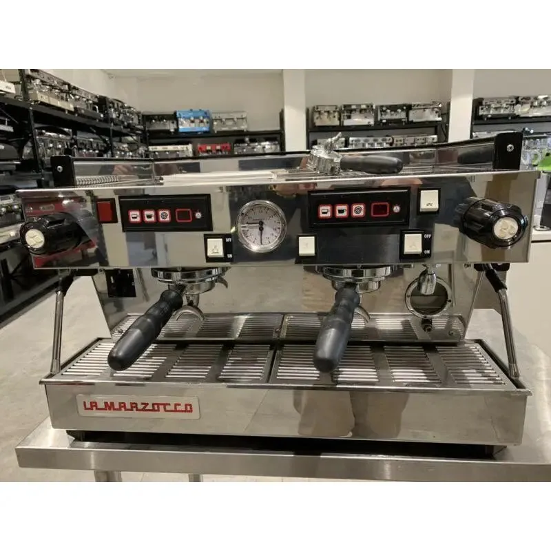 As New 2 Group La Marzocco Linea AV Coffee Machine with short timers