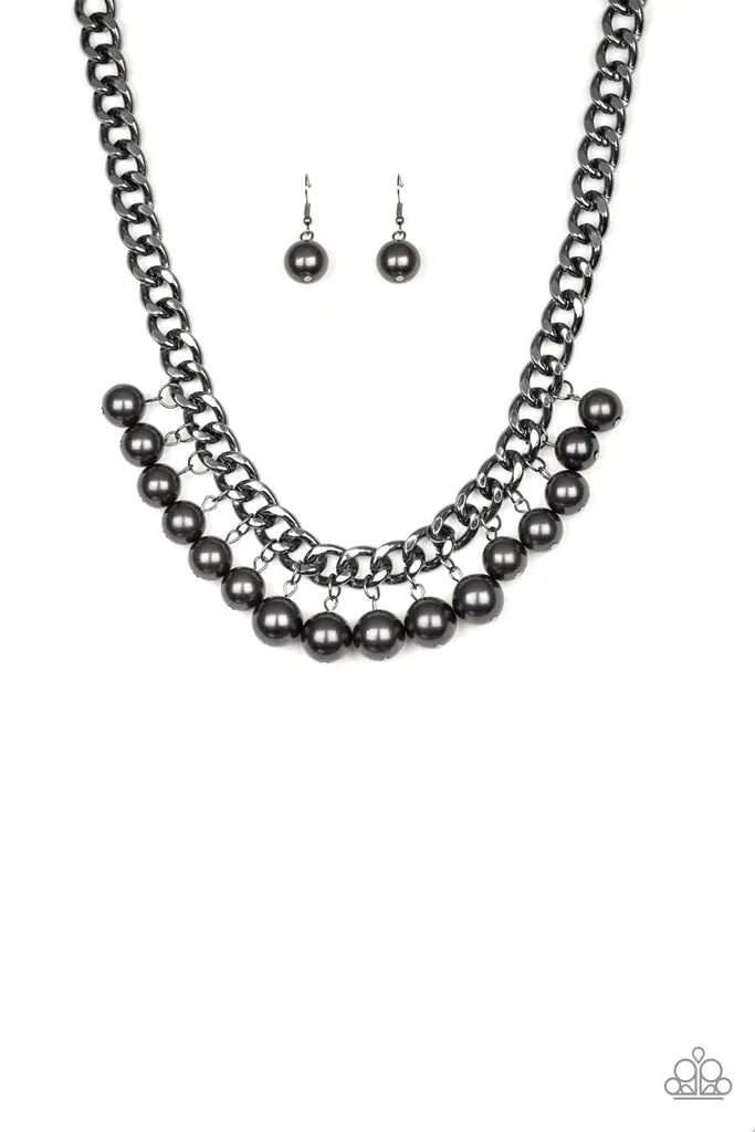 Paparazzi Accessories - Get Off My Runway #N256 Peg - Black Necklace