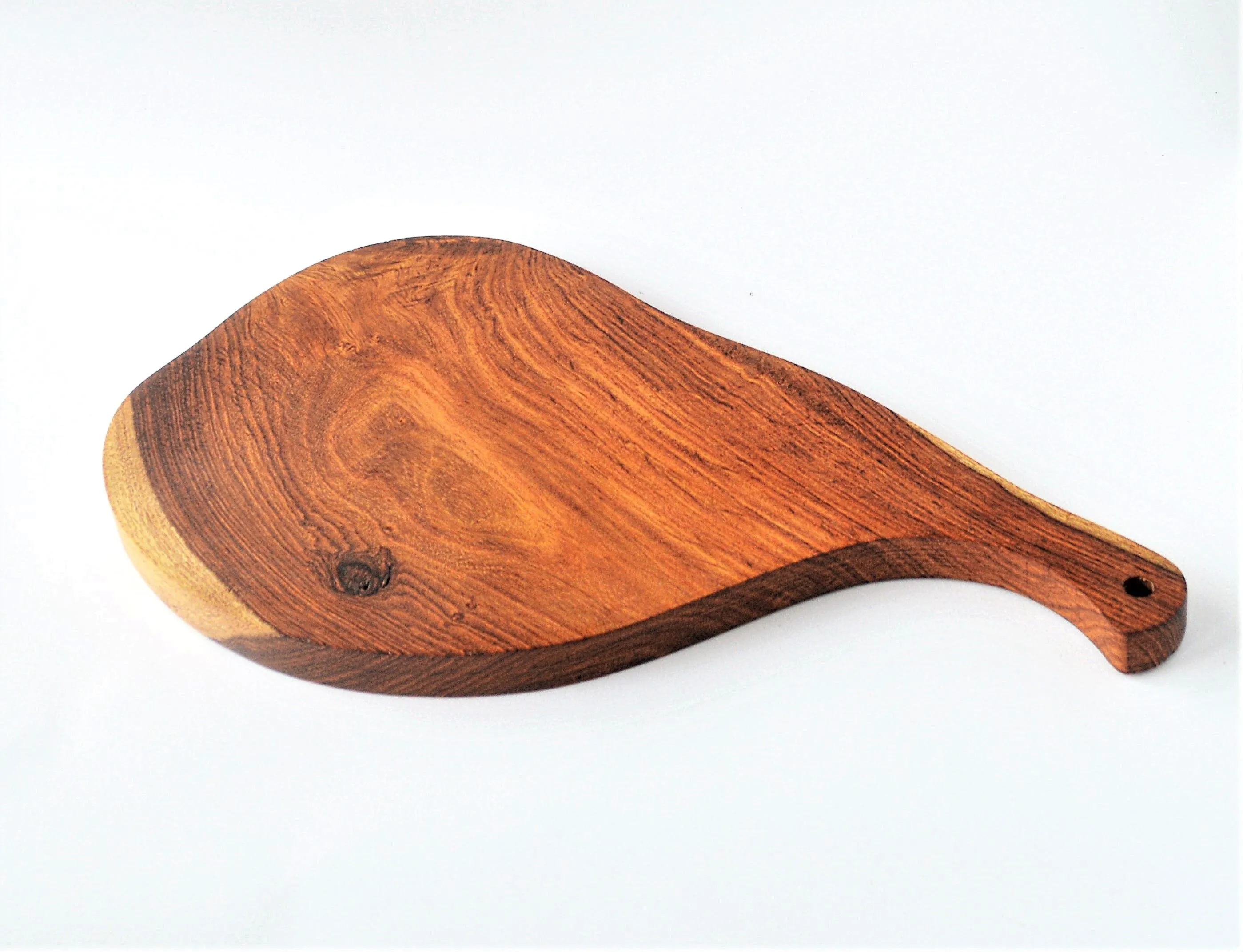 Wooden serving board organic shape (one piece available)