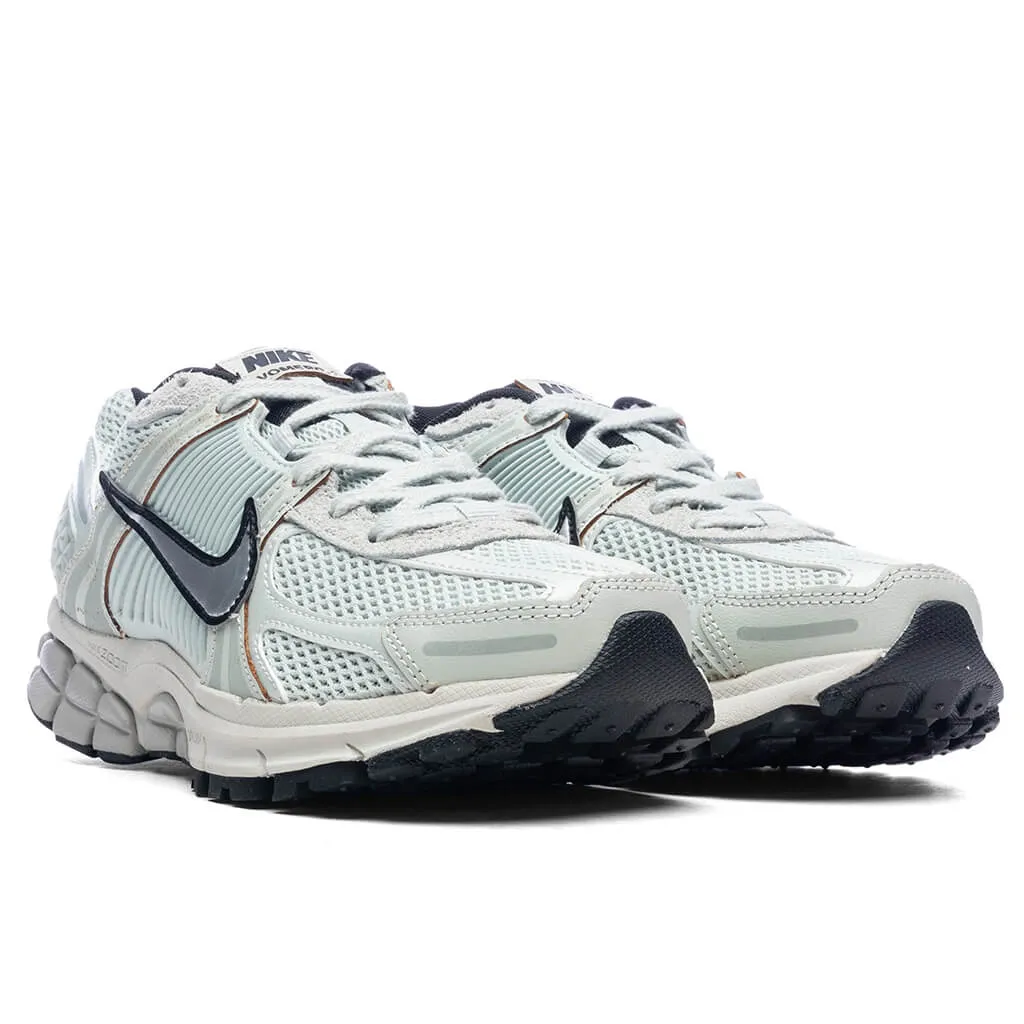 Zoom Vomero 5 Women's - Light Silver/Chrome/Light Bone Black